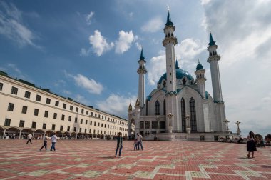KAZAN, RUSSIA - 18 Temmuz 2018: Kul Şerif Camii - Rusya 'nın en büyük camilerinden biri, Kazan, Tataristan Cumhuriyeti