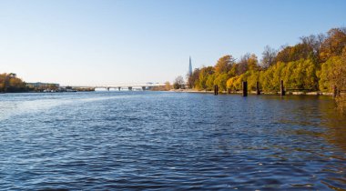 Elagin adasındaki şehir parkı manzarası, SaintPetersburg, Rusya