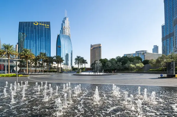 美国迪拜 2018年12月9日 阿拉伯联合酋长国迪拜市中心的现代摩天大楼全景 — 图库照片