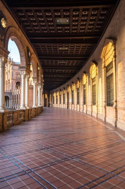 Plaza de Espana (Türkçe: 