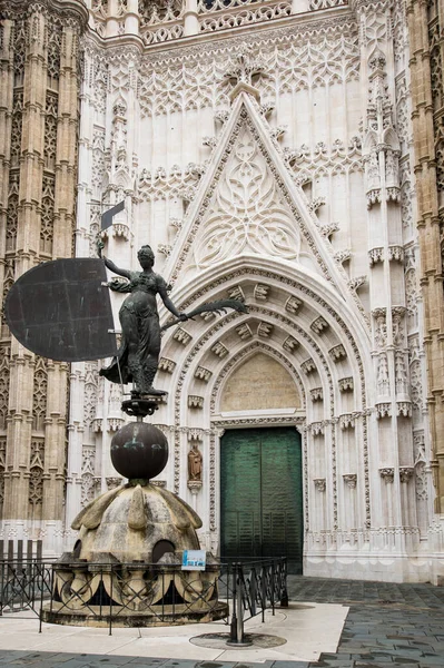 Die Kathedrale Der Heiligen Maria Vom Stuhl Besser Bekannt Als — Stockfoto