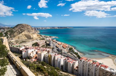 İspanya Santa Barbara Kalesi 'nden Alicante' nin panoramik görüntüsü
