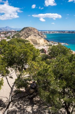 İspanya Santa Barbara Kalesi 'nden Alicante' nin panoramik görüntüsü