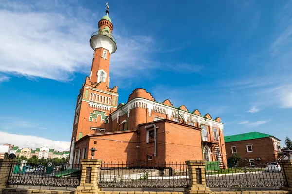 在俄罗斯鞑靼斯坦共和国喀山的伊斯兰清真寺 也被称为卡班湖对面的清真寺 1000周年纪念日 — 图库照片