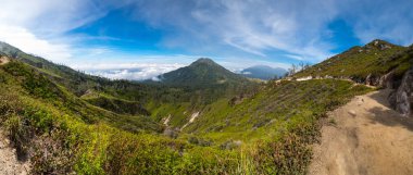 Doğu Java, Endonezya 'daki Ijen volkanının yamacı