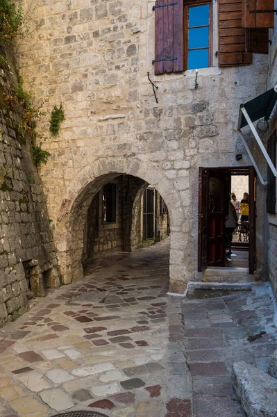 Kotor Montenegro Juni 2019 Zicht Straat Oude Binnenstad Van Kotor — Stockfoto