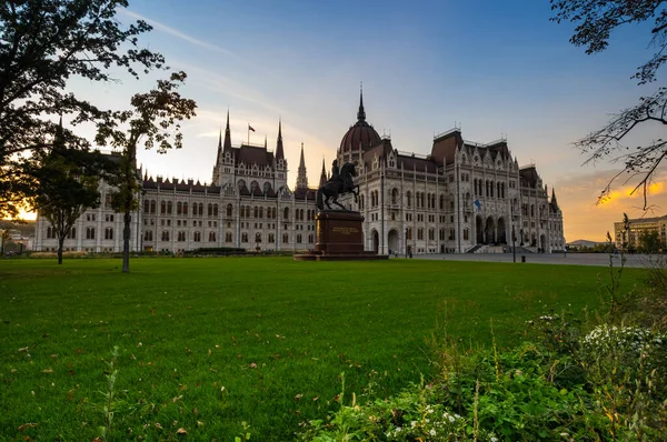 Budapest Ουγγαρια Οκτωβριου 2019 Κτίριο Του Ουγγρικού Κοινοβουλίου Είναι Έδρα — Φωτογραφία Αρχείου