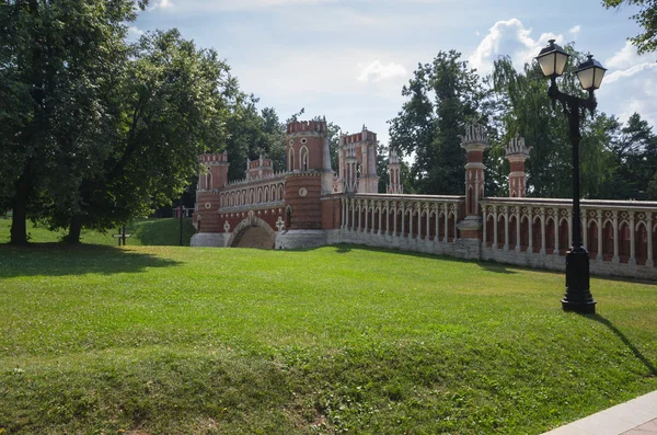 Pont à Tsatitsino — Photo