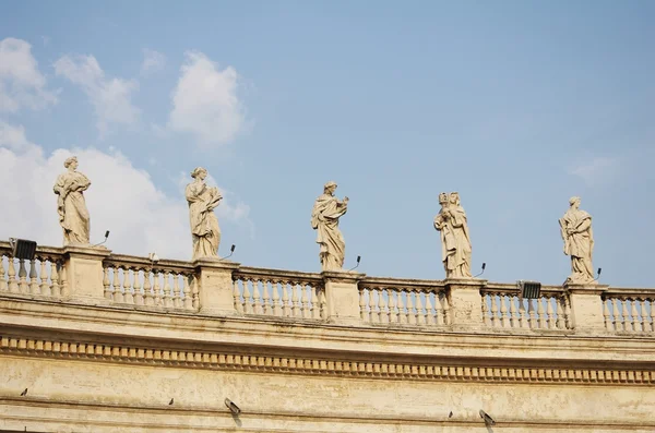 Колоннада Ватикана в Риме — стоковое фото
