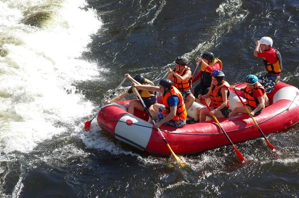 Rafting en eau vive — Photo