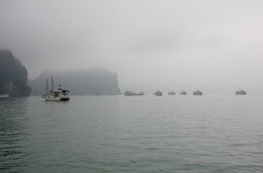 Halong Körfezi