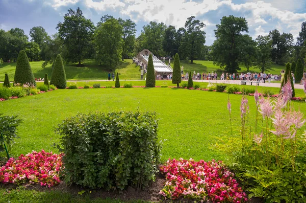 Fontanna w szachach Hill w Petehof — Zdjęcie stockowe