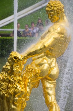 Grand Cascade Samson Çeşmesi