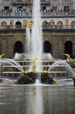 Grand Cascade Samson Çeşmesi