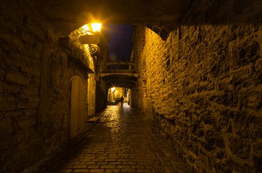 Gece eski Tallinn