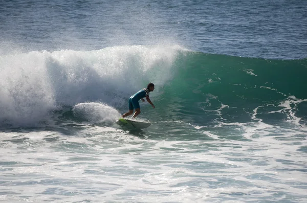 Morze surfing na Playa del Ingles — Zdjęcie stockowe