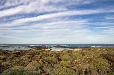 Atlantik Okyanusu kıyısında