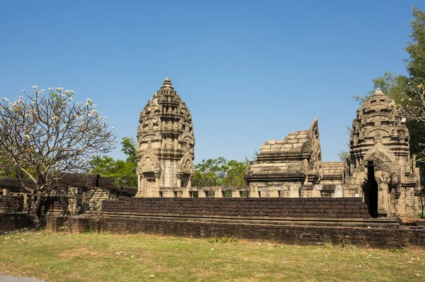 Antiguo templo en Mueang Boran —  Fotos de Stock