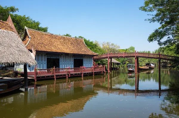 Drijvende markt in Mueang Boran — Stockfoto