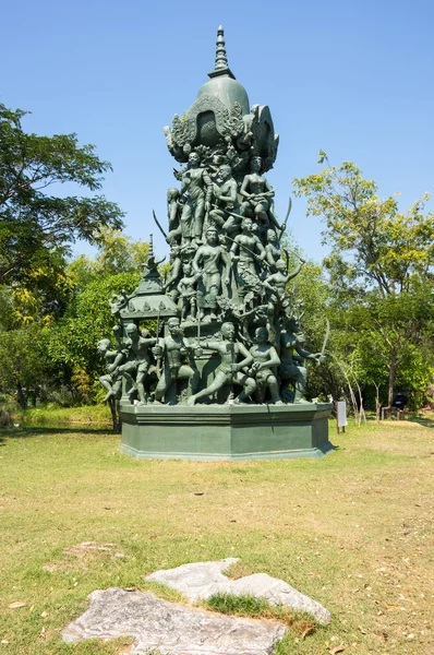 Статуя в Муанг-Боране — стоковое фото