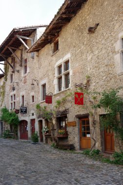 Perouges ortaçağ şehir