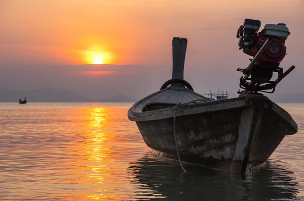 Mar de Andamão ao pôr do sol — Fotografia de Stock