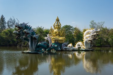 Heykelinin Mueang Boran