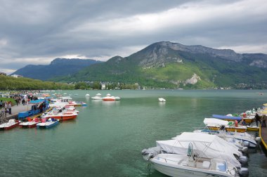 Lake Annecy görünümünü