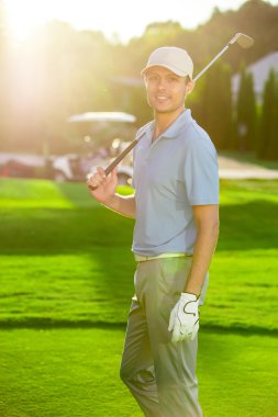 Golf Açık havada gülümseyen