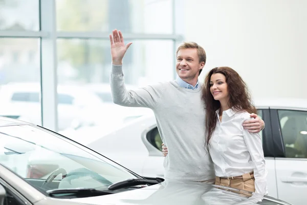 Happy young couple — Stock Photo, Image