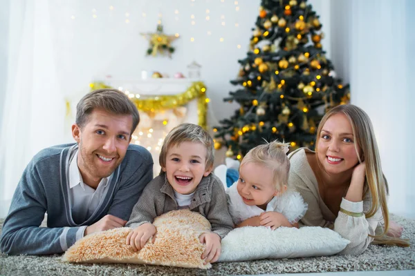 Familie — Stockfoto