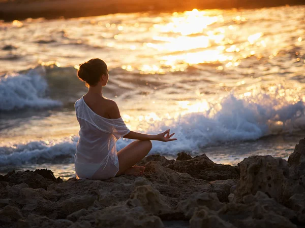 Lotus-Pose — Stockfoto