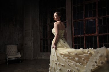 güzel bir kadın Studio