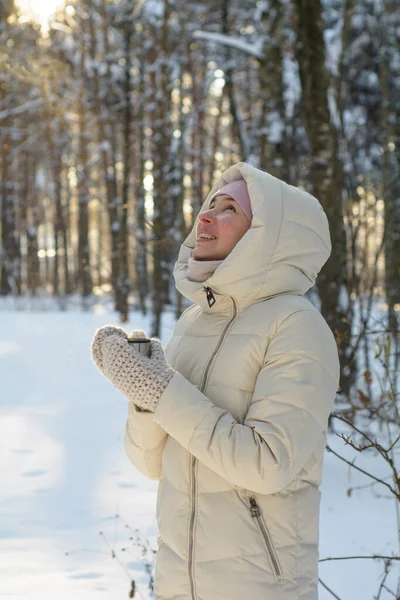 Young Beautiful Woman Warming Hot Tea Thermos Winter Sunny Forest — Stock Photo, Image