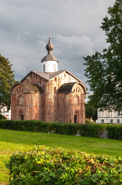 Nowogród. Stary Kościół murowany — Zdjęcie stockowe