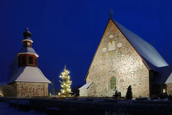 Paisaje Noche Navidad Finlandia Pernio Iglesia Nieve Árbol Navidad Imagen De Stock
