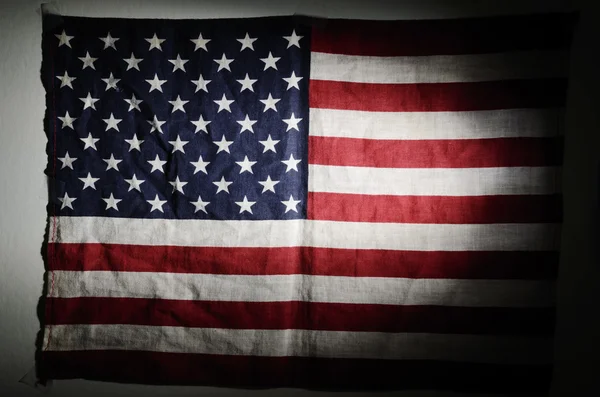 Amerikai zászló a szürkületben — Stock Fotó