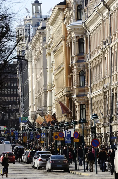 HELSINKI, FINLÂNDIA, MARÇO 22, 2014: Pohjoisesplanadi - rua — Fotografia de Stock