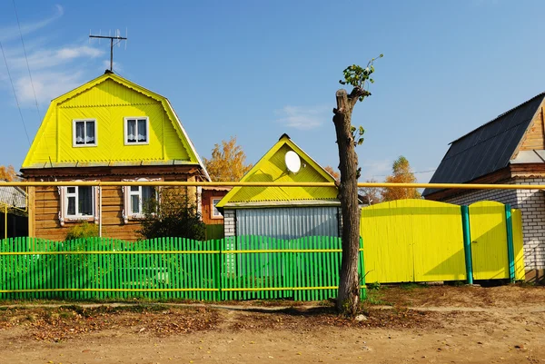 Ferme typique et dépendances à Mari El, Russie — Photo