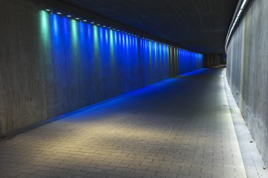 boş yeraltı beton tünel 