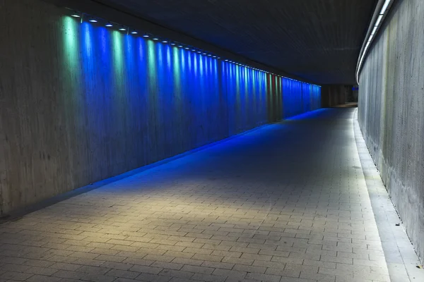 Empty underground concrete tunnel — Stock Photo, Image