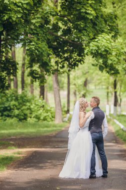 mutlu gelin ve damat