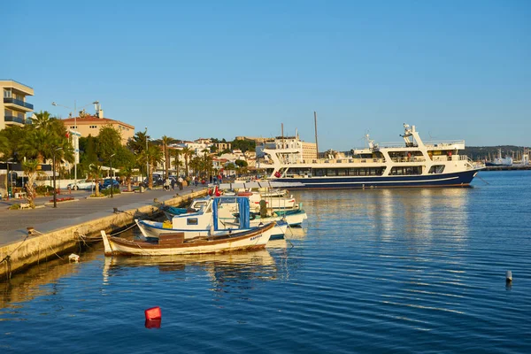 Cesme Turkey エイプリル社2018 海岸沿いの町のプロムナード Cesme Turkey — ストック写真