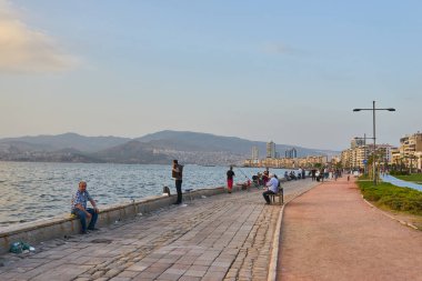İzmir, Türkiye - 4 Mayıs 2018: İzmir seti, Türkiye. İzmir, Türkiye 'nin en kalabalık üçüncü kentidir.