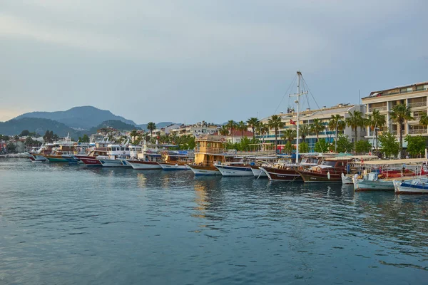 Marmaris Türkei April 2018 Strandpromenade Marmaris Stadt Der Türkei — Stockfoto