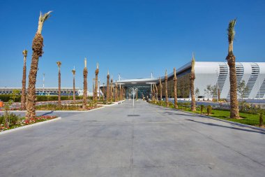 MARRAKESH, MOROCCO - 15 Şubat 2017: Tensift-El Haouz bölgesindeki Marakeş Menara havaalanının ön modern cephesi.