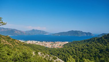 Akdeniz yakınlarındaki Marmaris Türkiye tatil beldesinin muhteşem manzarası. Yaz tatili.