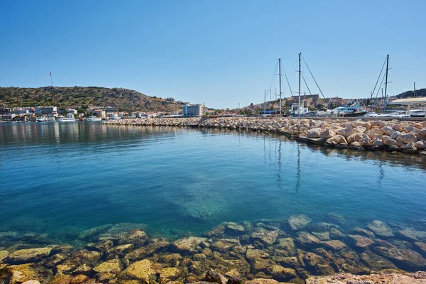 Marina Yates Antigua Fortaleza Fondo Cesme Turquía — Foto de Stock