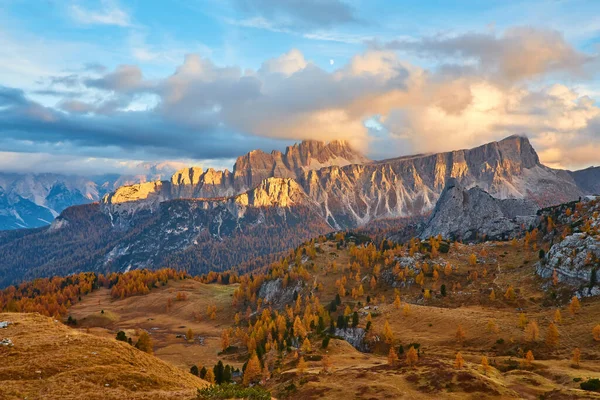 Panorama Der Herbstlichen Pomagnongipfel Von Cortina Ampezzo Dolomiten Italien Farbenfrohe — Stockfoto