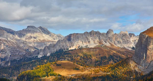 Güzel Talyan Dolomitleri Bir Sonbahar Günü — Stok fotoğraf